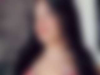 EmmaSaenz's Live Sex Cam Show