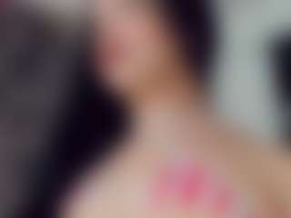 EmmaSaenz's Live Sex Cam Show