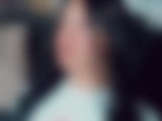EmmaSaenz's Live Sex Cam Show