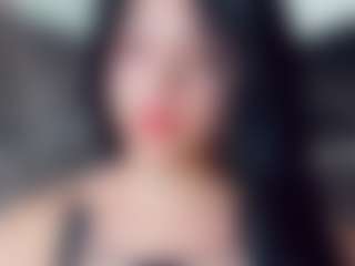 EmmaSaenz's Live Sex Cam Show