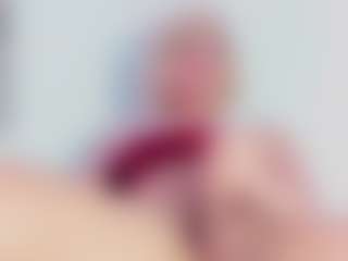 EmmaSaenz's Live Sex Cam Show