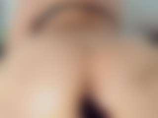 Cam Show en direct de EmmaSaenz