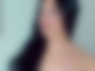 EmmaSaenz's Live Sex Cam Show