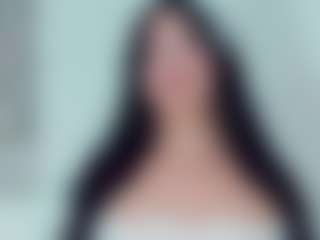 EmmaSaenz's Live Sex Cam Show