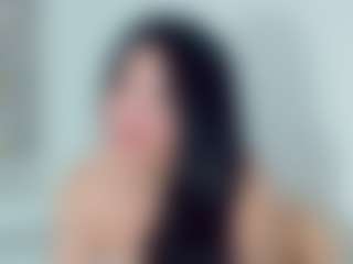 EmmaSaenz's Live Sex Cam Show