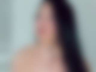 EmmaSaenz's Live Sex Cam Show