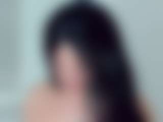 EmmaSaenz's Live Sex Cam Show