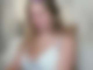 Live cam show with Megan - Solo Show on Latina Girls