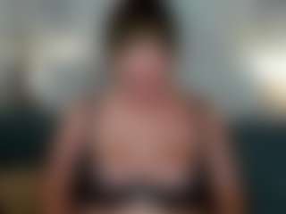 Live cam show with Megan - Massage on TeamSkeetLive