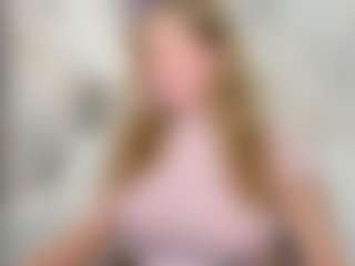 Live cam show with Megan - Camel Toe on SinfulBabes