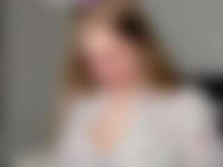 Live cam show with Megan - Role Play on intimatelivegirls.com