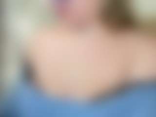 Live cam show with Megan - Camel Toe on SinfulBabes
