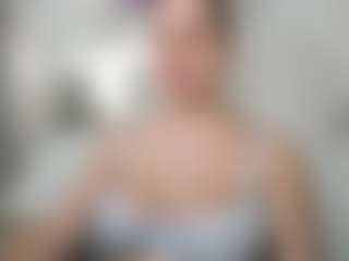 Live cam show with Megan - College on Camsoda