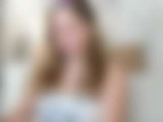 Live cam show with Megan - White Teen (18+) on CamwithHer