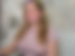 Live cam show with Megan - Green Eyes on sexylive.show
