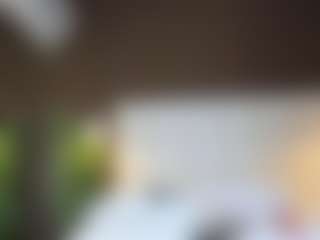 Live cam show with MaluDiazx - Petite on fuck-show.com
