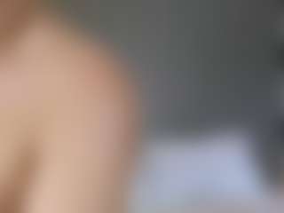 MaluDiazxのライブセックスチャットショー