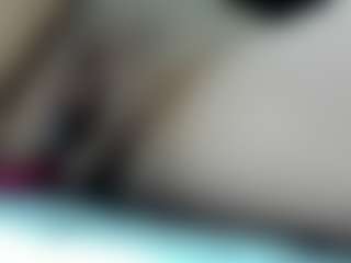 Live cam show with edwardtrans17 - Drinking on madthumbs