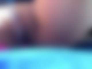 Live cam show with edwardtrans17 - Average on Cam Slut