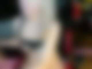 Lisaonthemoon's Live Sex Cam Show
