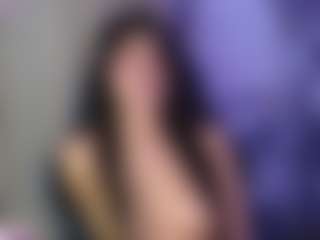 Live cam show with LissaaWild - Camel Toe on Stripli.com