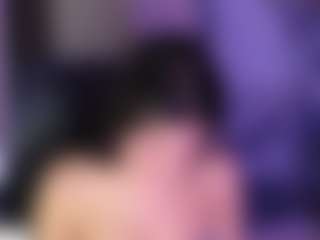 Live cam show with LissaaWild - Double Penetration on Latina Girls