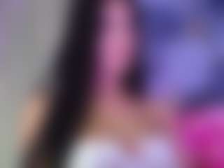 Live cam show with LissaaWild - Double Penetration on Chatstar