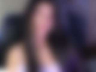 Live cam show with LissaaWild - Camel Toe on slutload