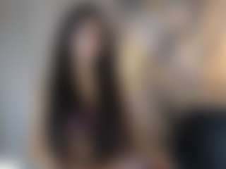 Live cam show with LissaaWild - Double Penetration on Camiplay Live