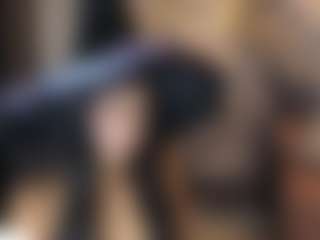 Live cam show with LissaaWild - Small Tits on MyBangCams