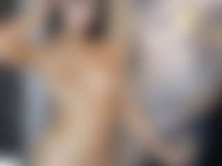 Live cam show with LissaaWild - Skinny on sexylivex.com
