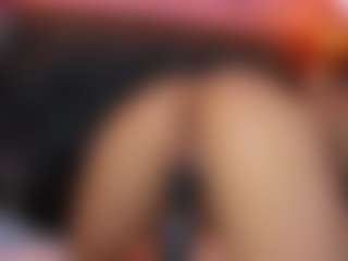 Live cam show with AMELIE - Fuck Machine on makecum.org