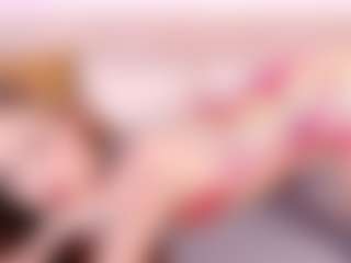 Live cam show with Chloe Ferreira - Long Legs on sexylive.show