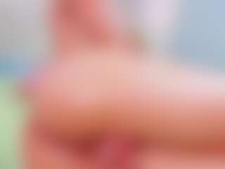 Hanna-Evaans's Live Sex Cam Show