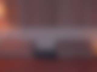 Live cam show with Matilda - Fishnets on sexylive.show