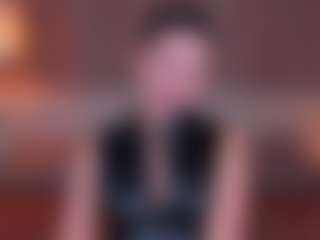 Live cam show with Matilda - Ftm on Milfs Live