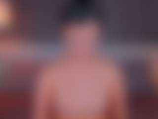 Live cam show with Matilda - Ftm on Hubzter Live