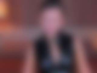 Live cam show with Matilda - Fishnets on Camsoda