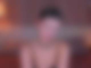 Live cam show with Matilda - Bikini on Camsoda