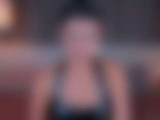 Live cam show with Matilda - Smoke on xxxlivecams.org