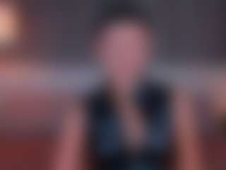 Live cam show with Matilda - Bra on Dare Cams