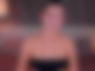 Live cam show with Matilda - Nipple Piercings on Dare Cams