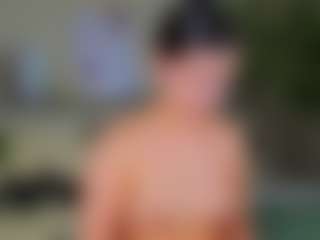 Live cam show with Matilda - Bra on SpunkLive