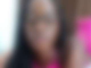 Live cam show with chocolust - Black Petite on googirlz