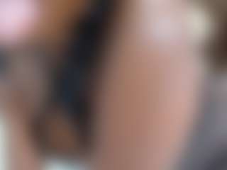 Live cam show with Chocolust - Slimthick on Hubzter Live