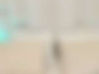 Live cam show with Daniela Princess - Shower on Gym Cam Girls