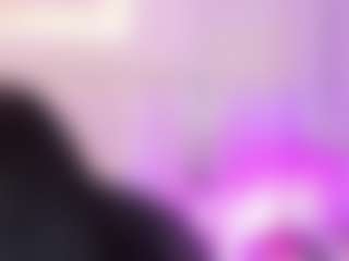 Live cam show with Daniela Princess - Brown Eyes on Mixed Magazine Live