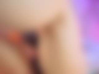 Lia Cox's Live Sex Cam Show