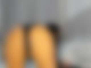 Hot-Mamacitah's Live Sex Cam Show