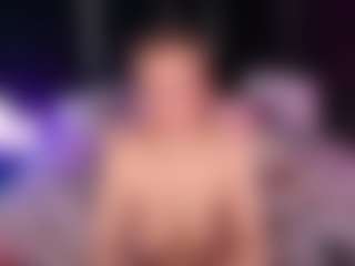 Live cam show with LylaYeess - Horney on Streamer API